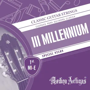 Cuerda - Medina Artigas - 1Era - Guitarra Criolla - Milenium - 720-1  
