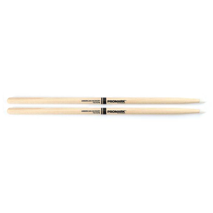 Palillos - Promark - Hickory Rock - Punta Nylon - Tx747N